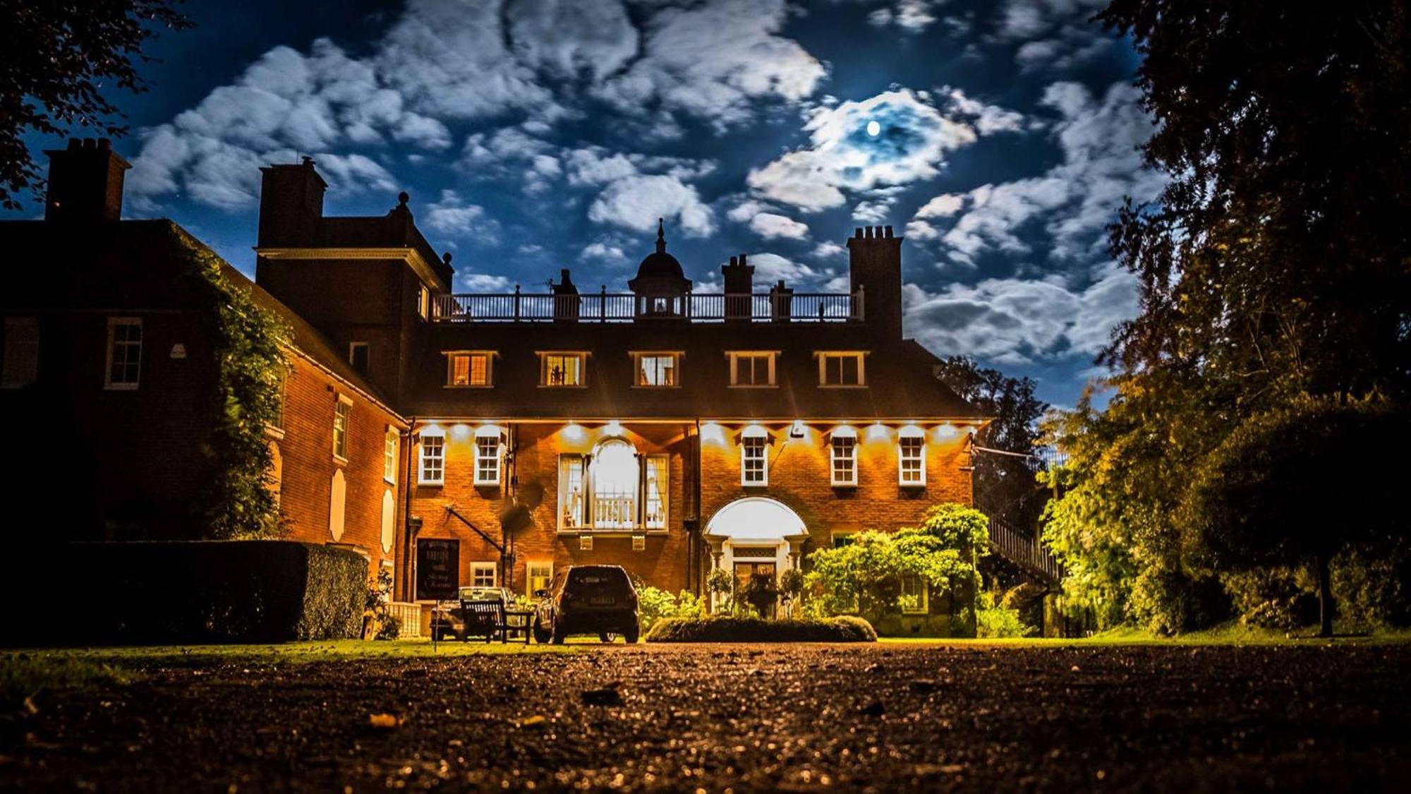 Saltcote Place