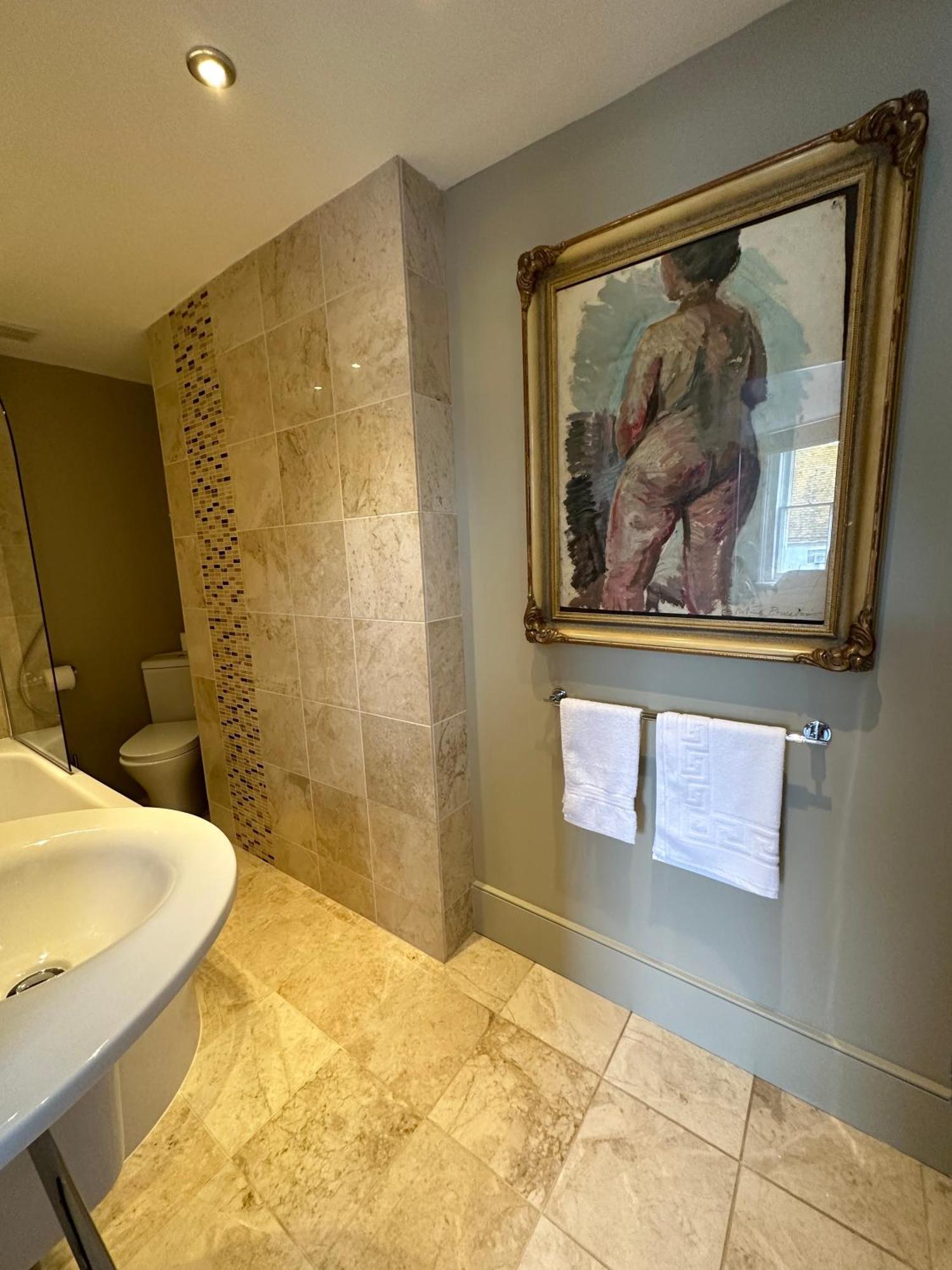 The Bronte Wing At The Apothecary Apartment Rye