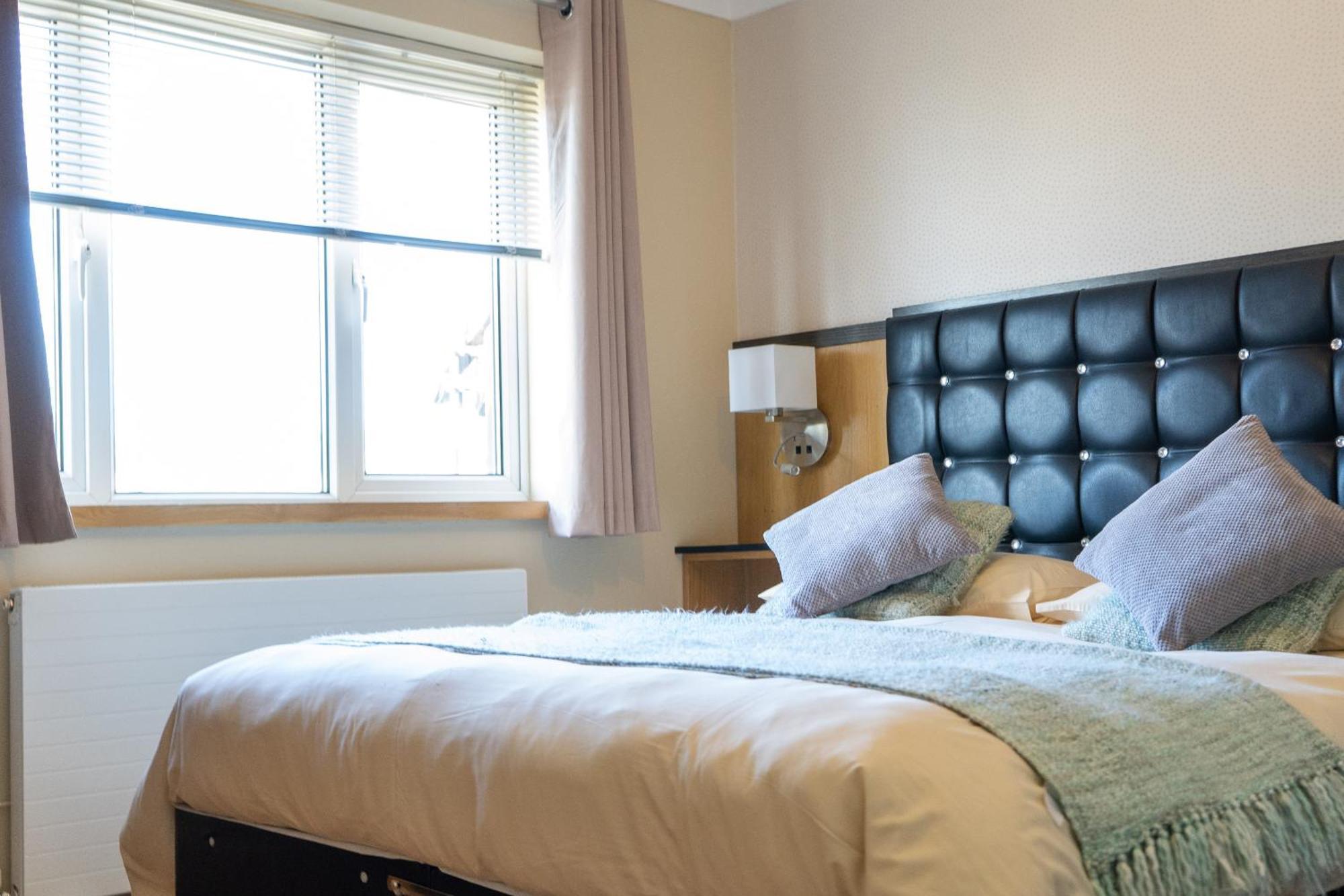 The Regent, Motel