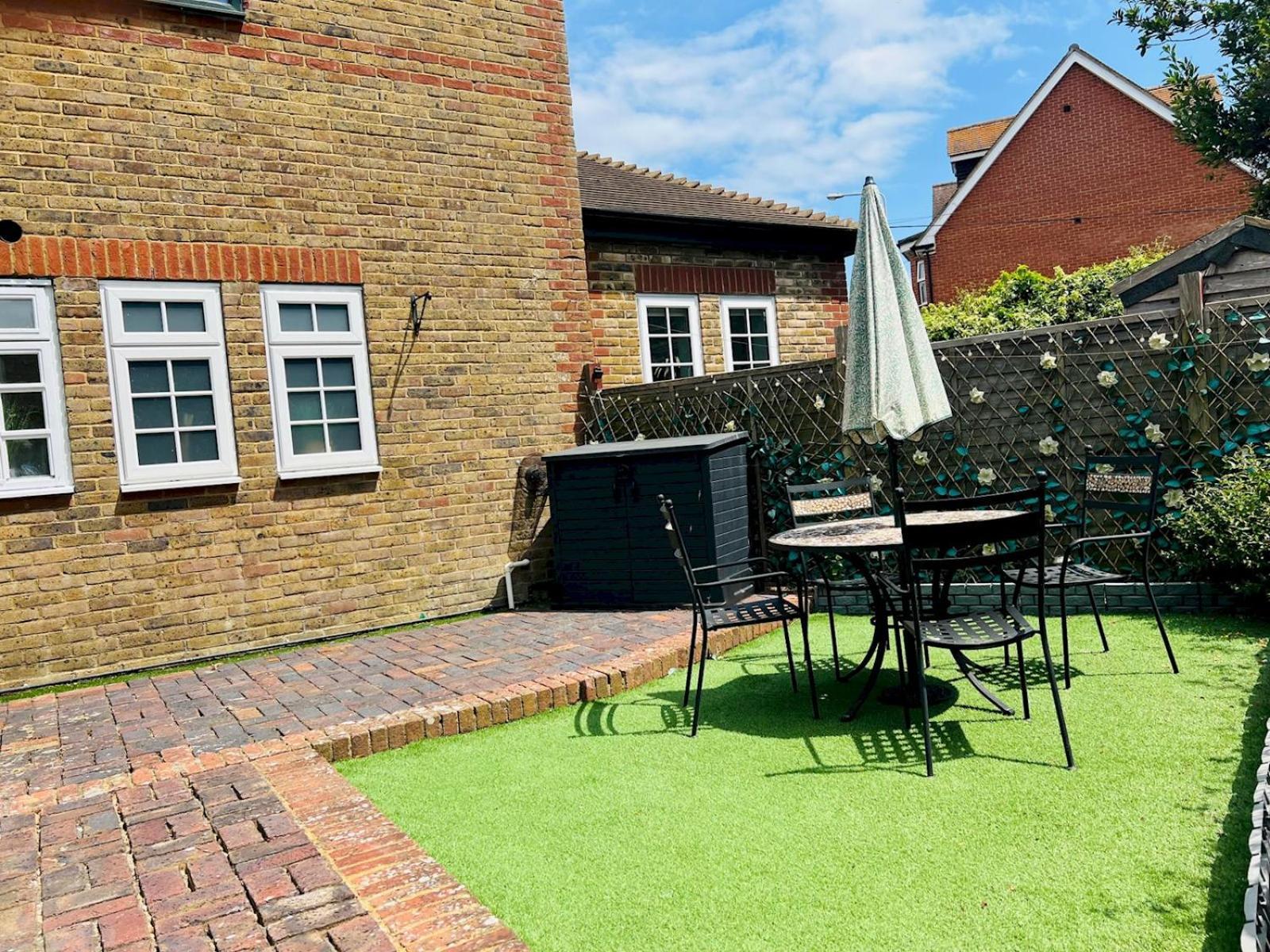 River View - Stunning Garden Flat W Free Parking Pass The Keys Apartment Rye