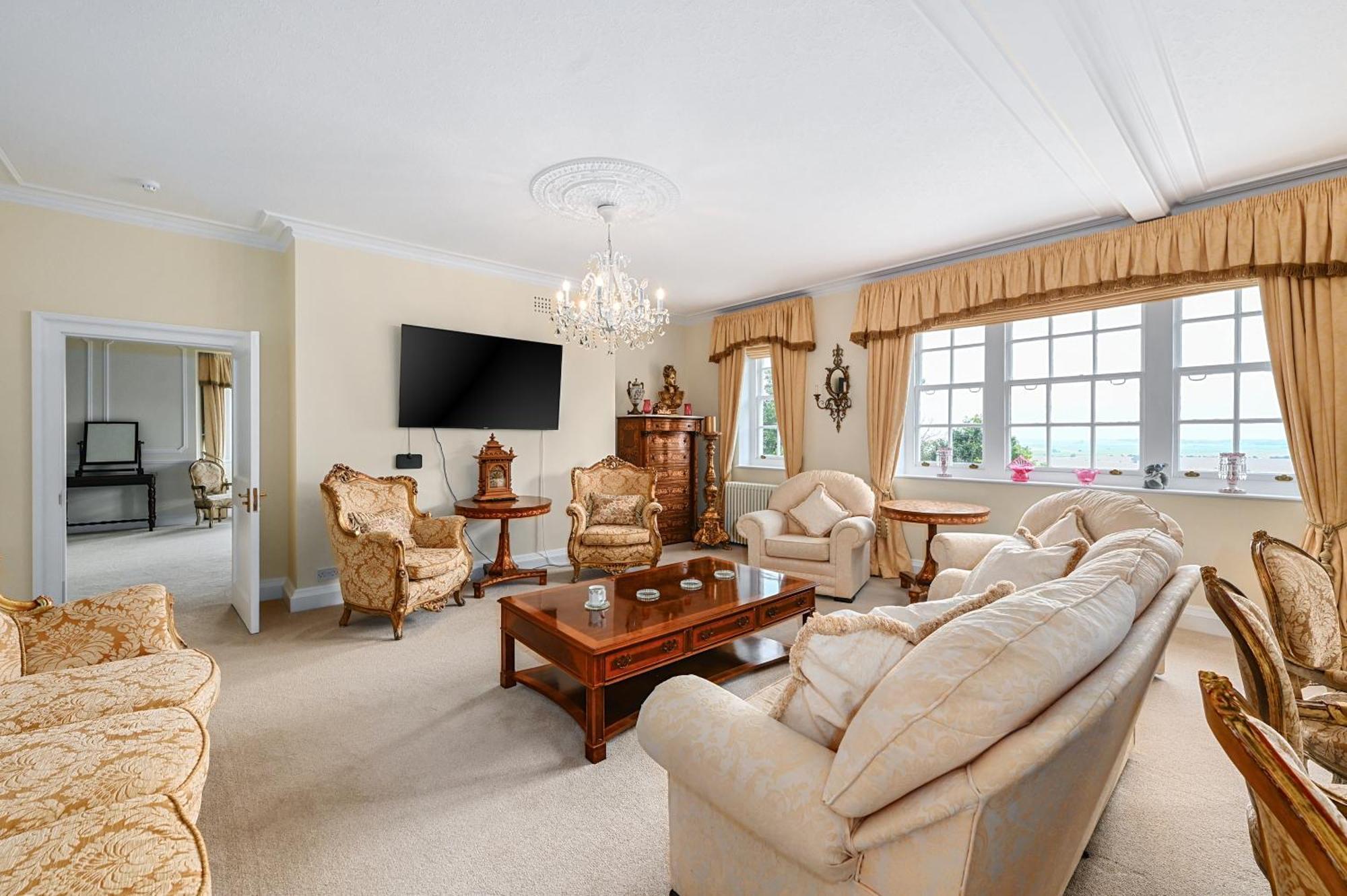 Saltcote Place 5*