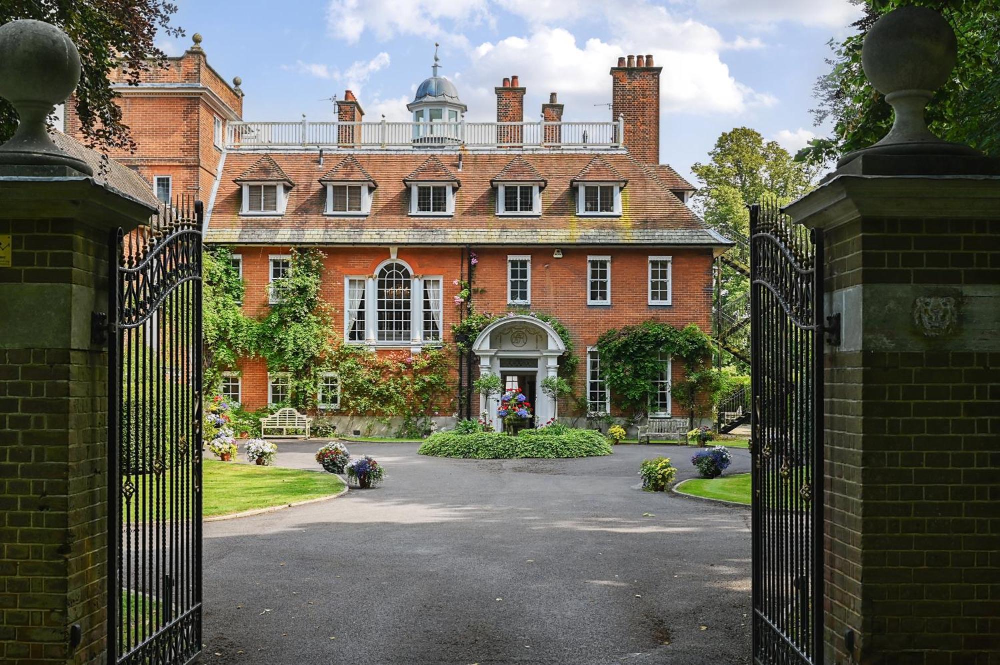 Saltcote Place Bed & Breakfast