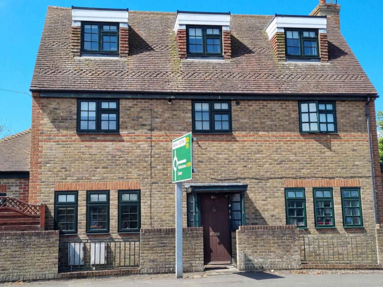 River View - Stunning Garden Flat W Free Parking Pass The Keys Apartment Rye