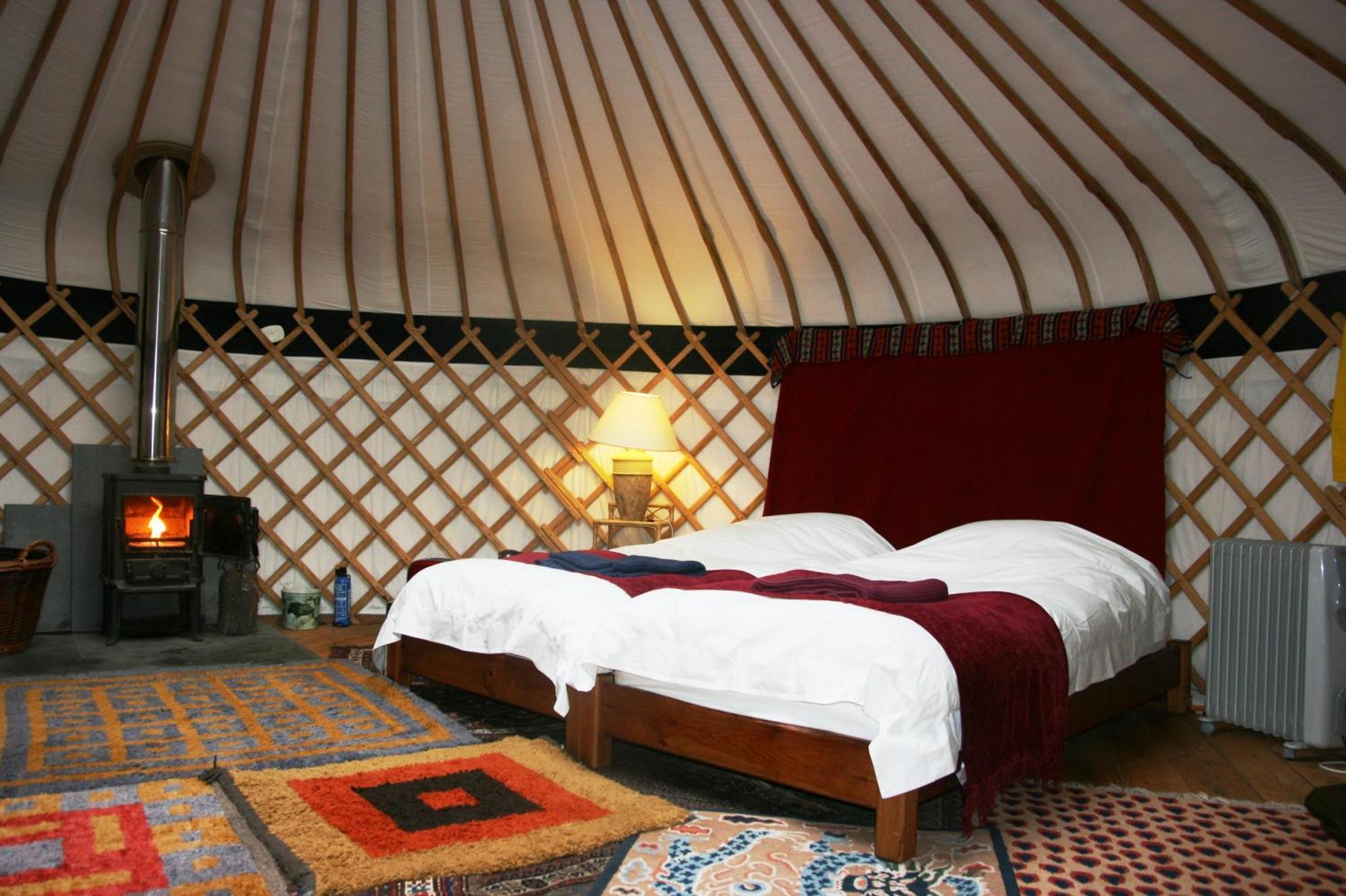 Luxury tent Dogwood Yurt Rye