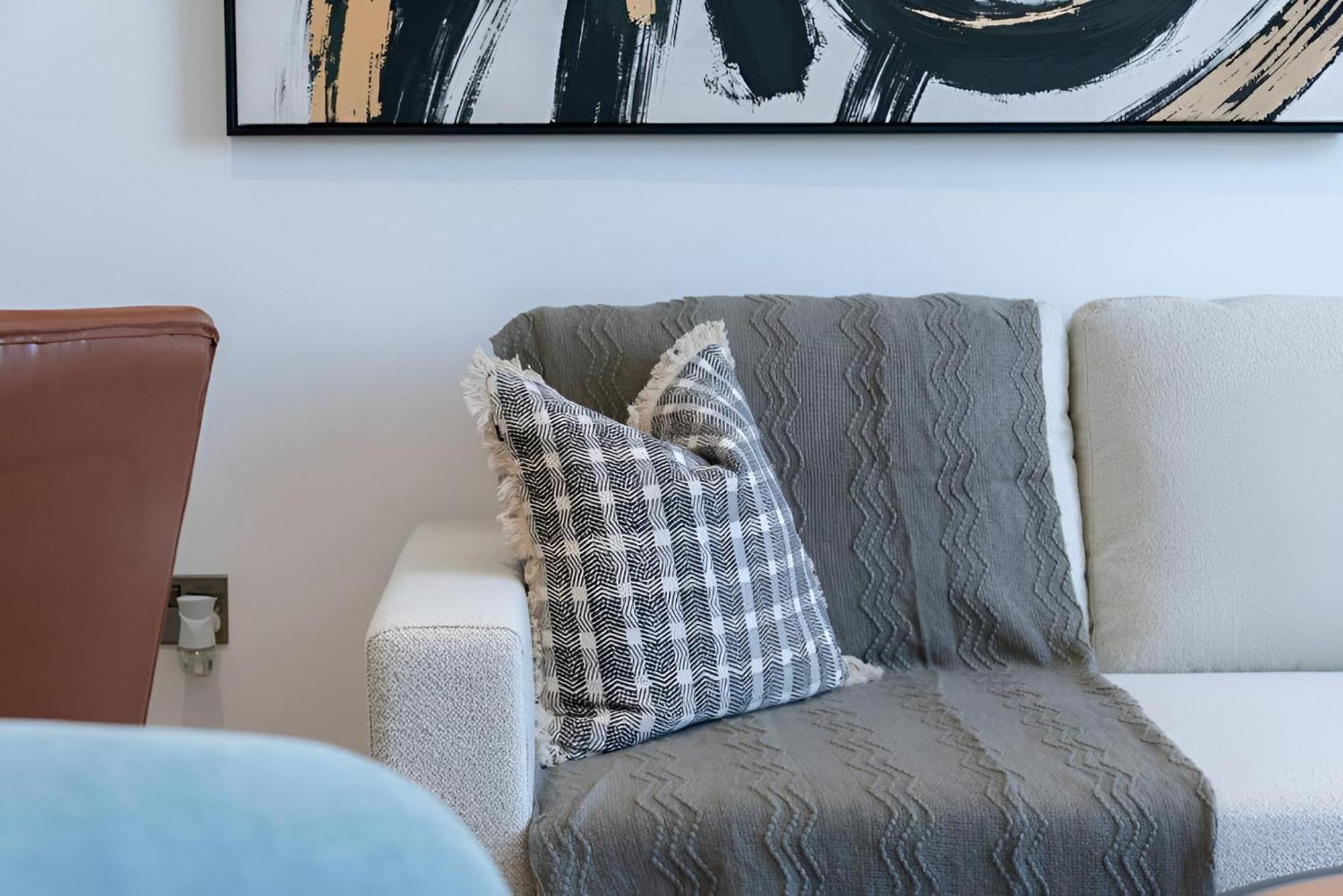 Cozy Away 1-bed Retreat With Kitchen Bliss Apartment Rye