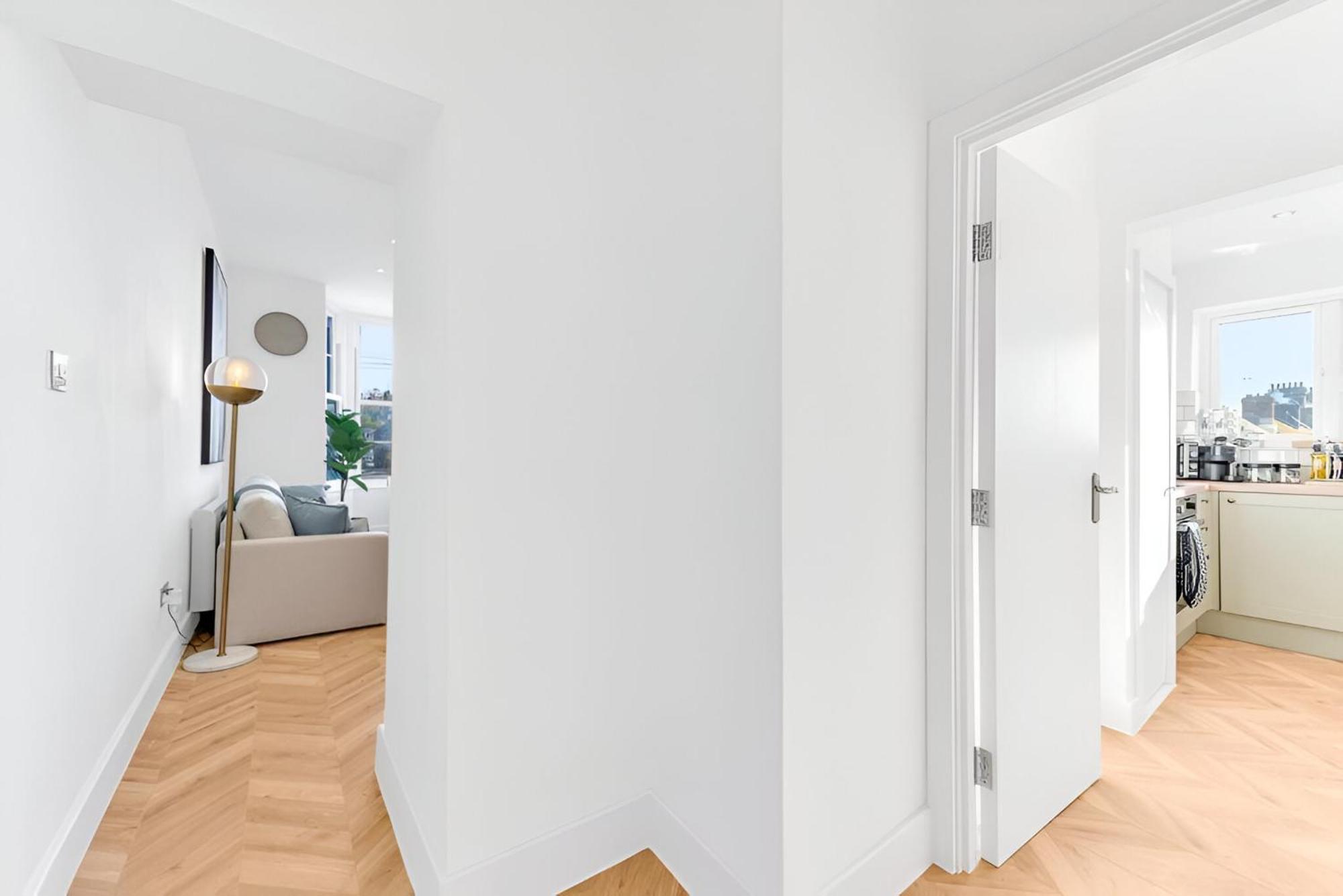 Apartment Timeless Comfort 1 Bed Gem With Deluxe Kitchen *