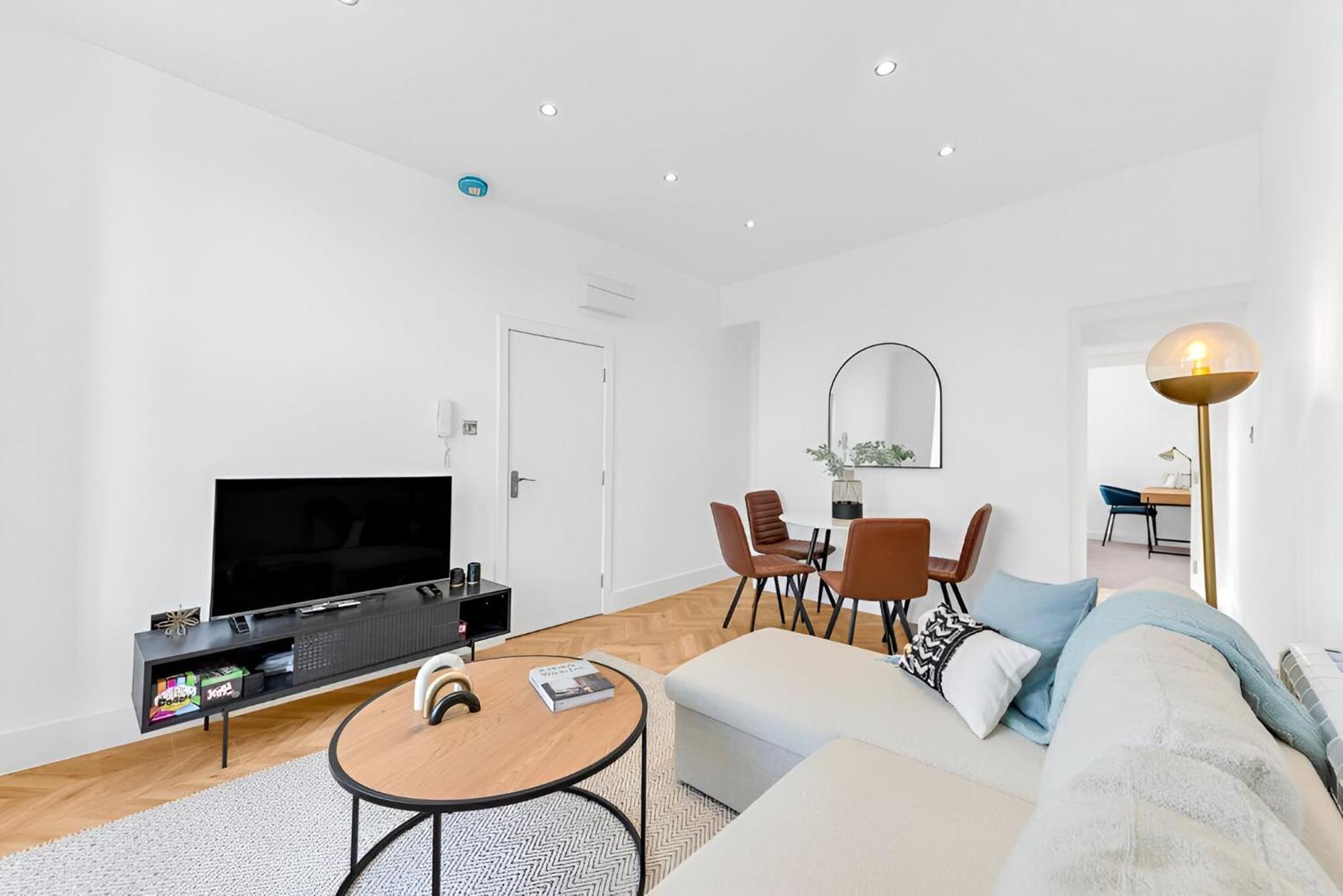 Timeless Comfort 1 Bed Gem With Deluxe Kitchen Apartment Rye
