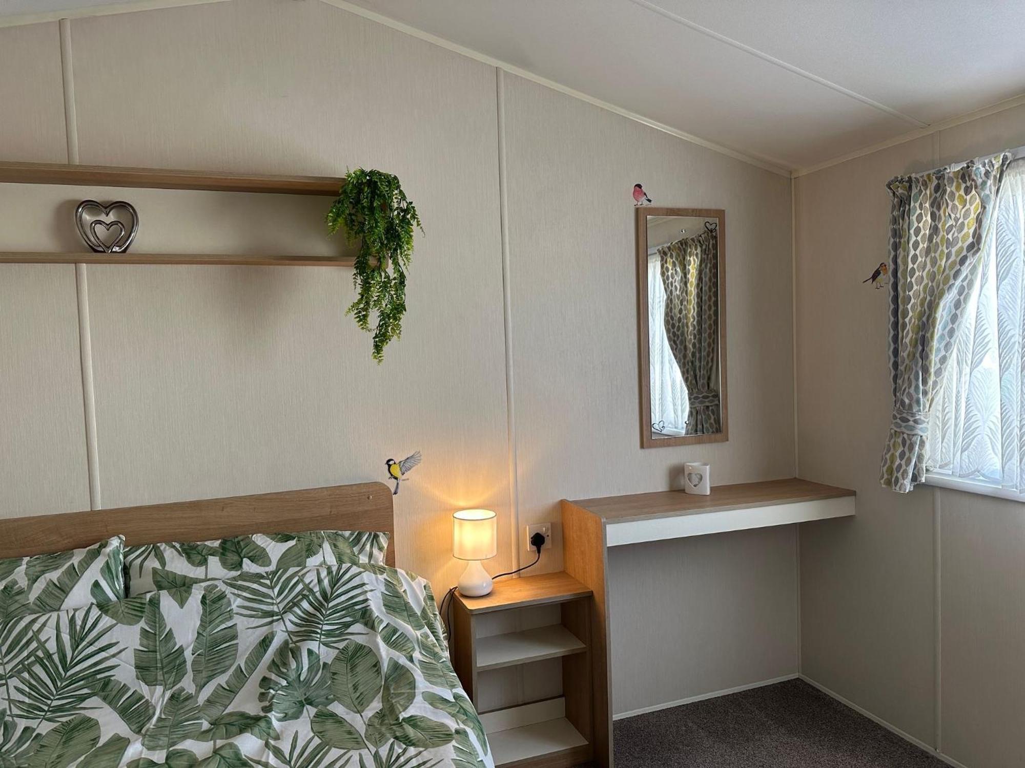 Holiday home Cosy Static Caravan In Rye! *