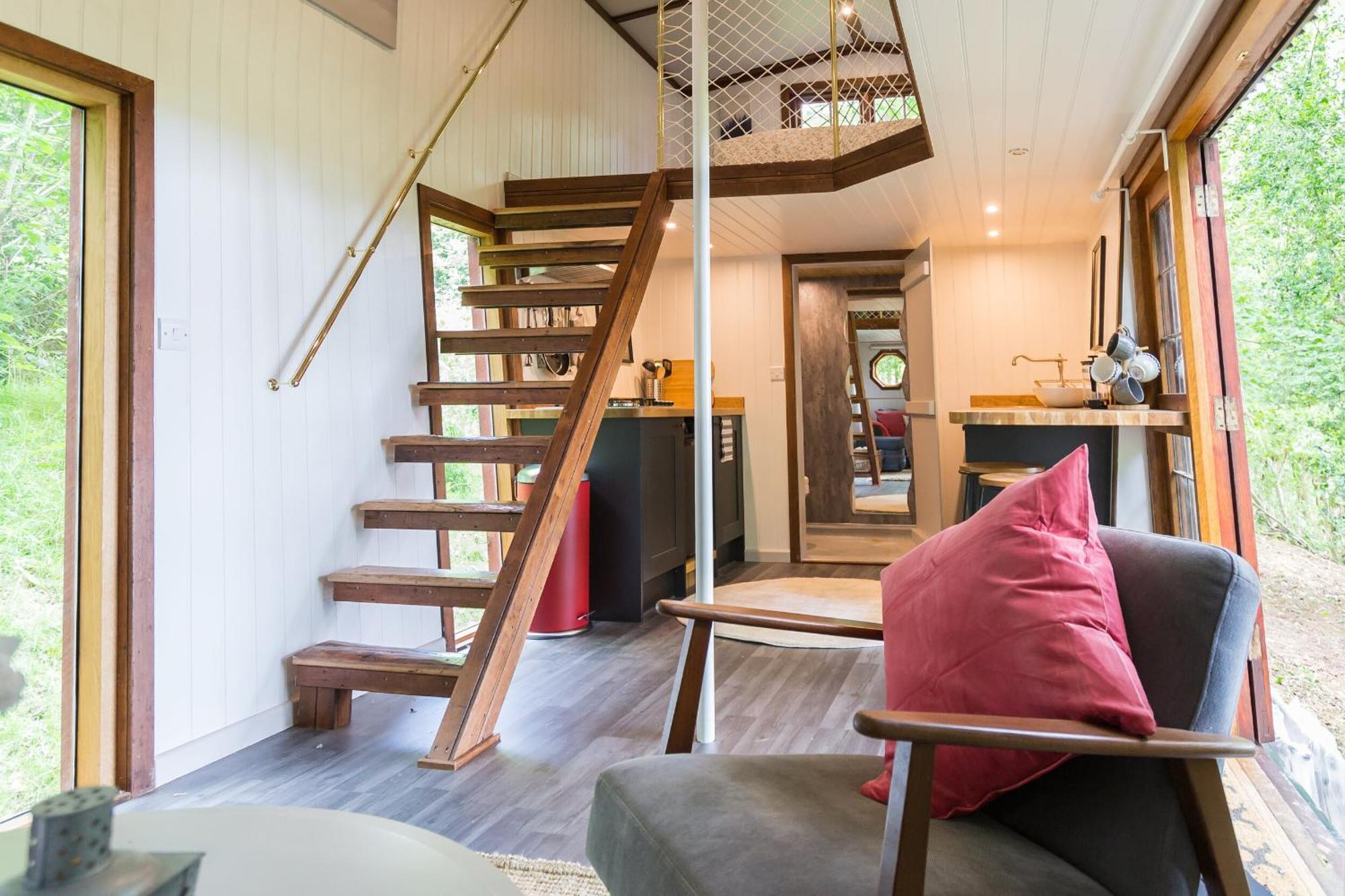 Extraordinary Huts Ltd