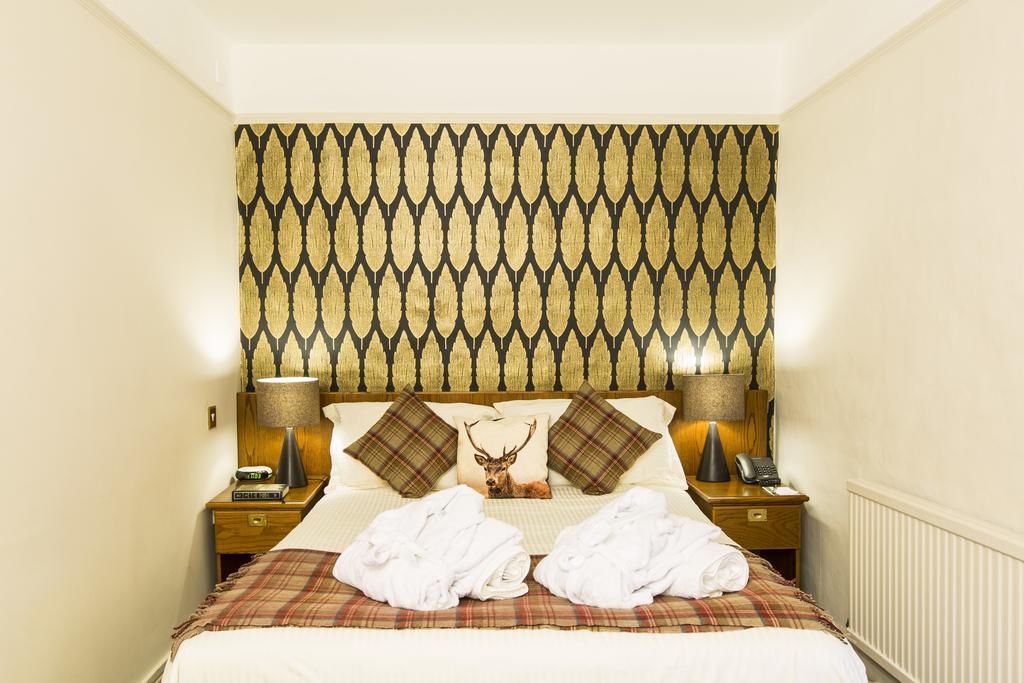 Flackley Ash Hotel 3*