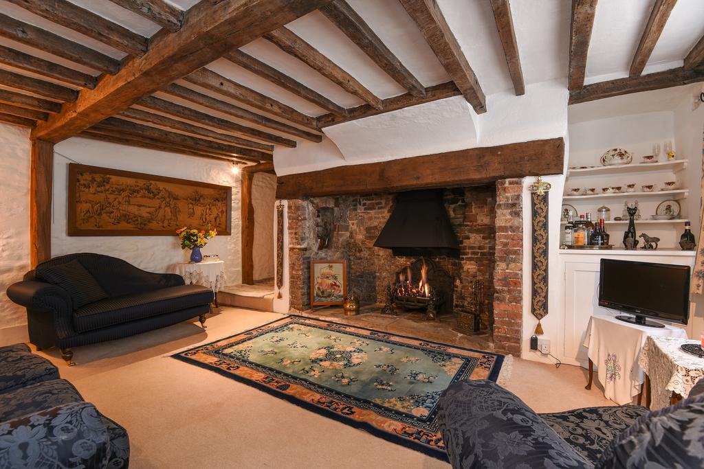 Oak House