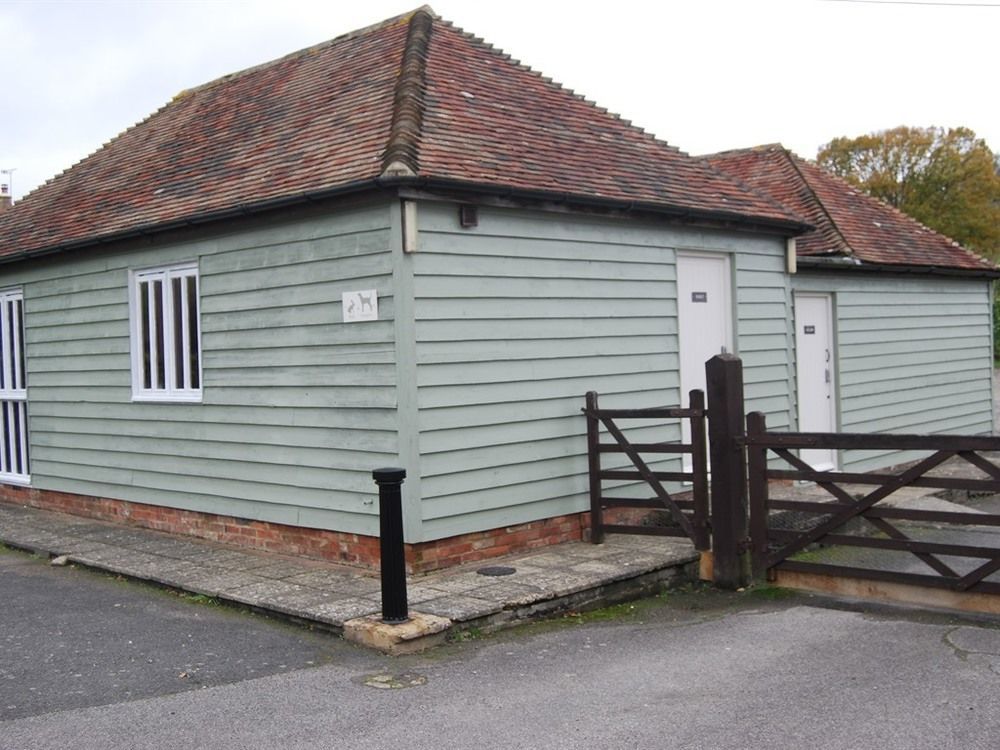 Hare & Hounds Bed & Breakfast Rye