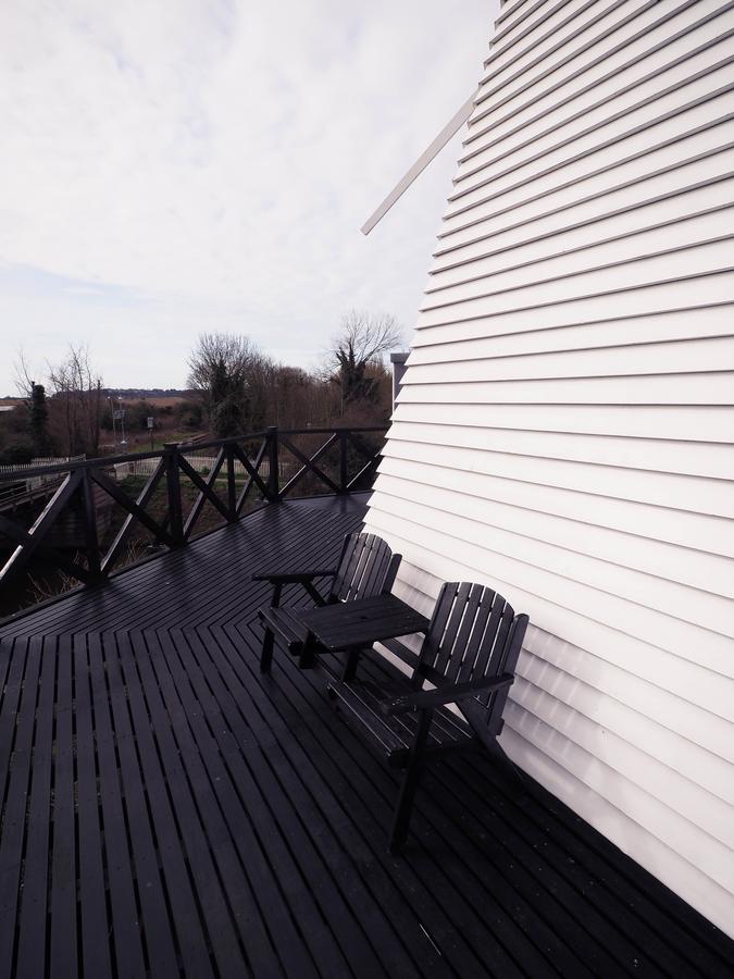 Windmill *