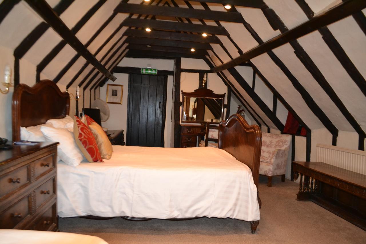 Mermaid Hotel 3*