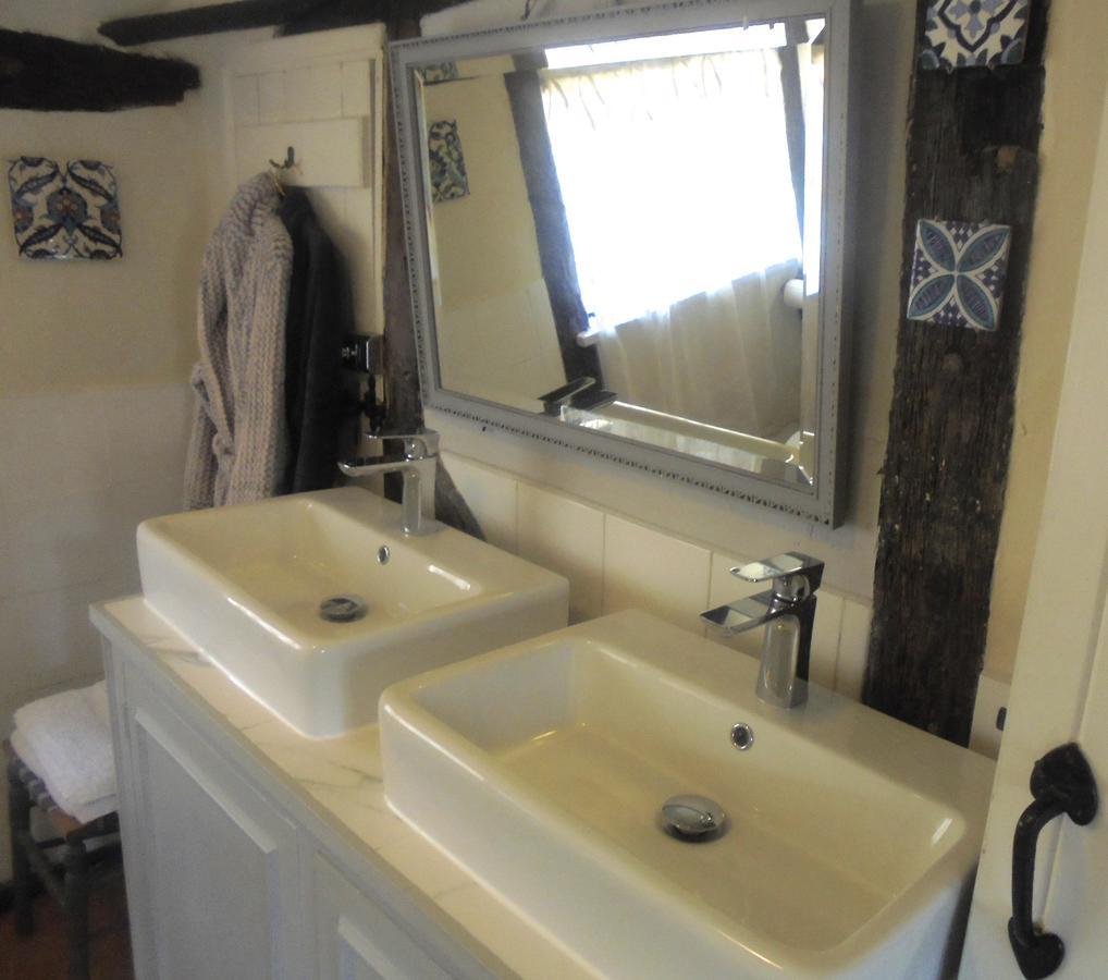 Bed & Breakfast The House With Two Front Doors 3*