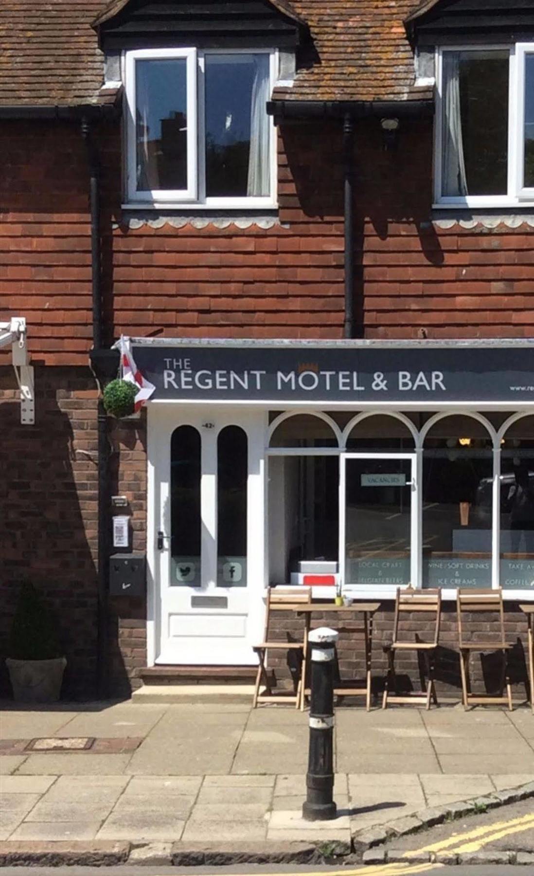 The Regent, Motel Rye