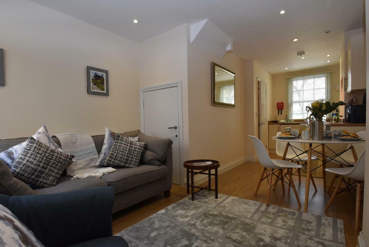 Curlew House *