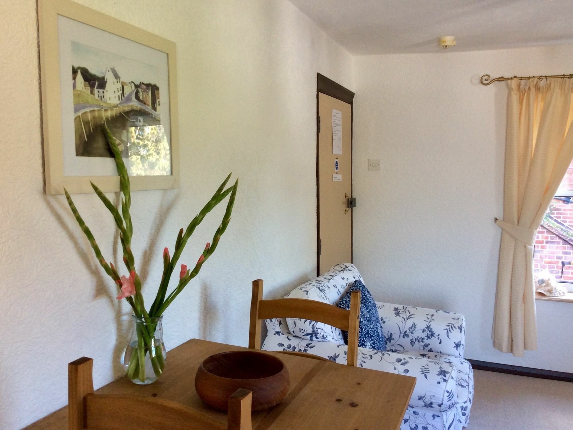 Apartment Humphries Cross *
