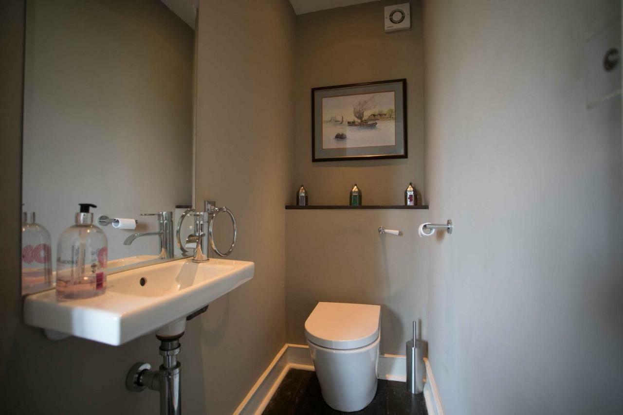 Holiday home Medieval Town House - Walled Garden Sleeps 8 Rye