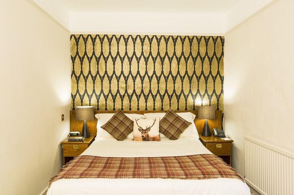 Flackley Ash Country House 3*