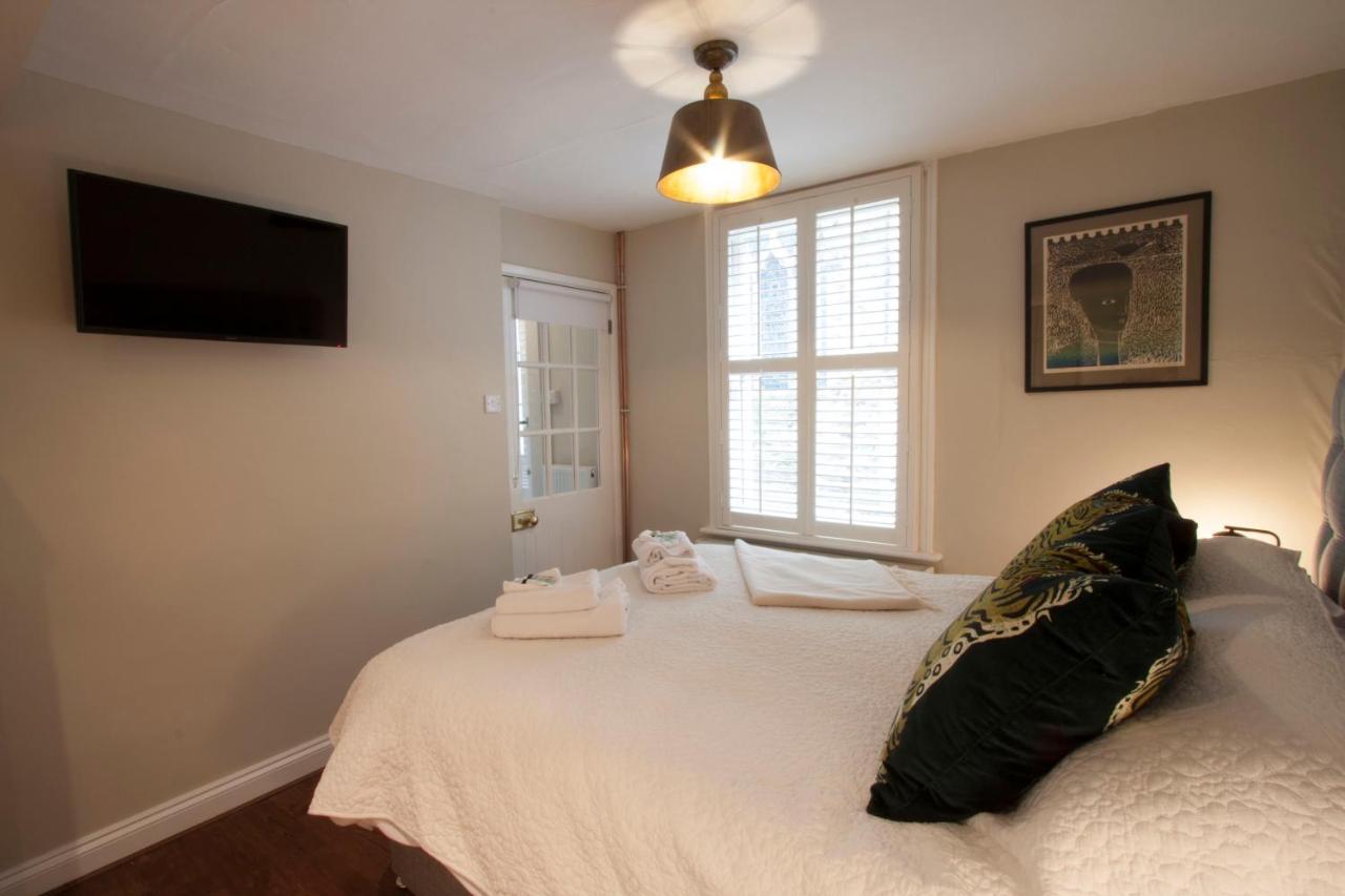 Merrythought - Entire 2 Bed, 2 Bath In The Heart Of Citadel *