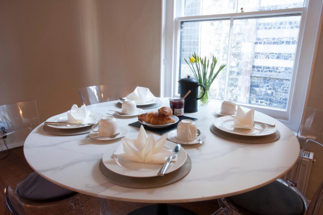 Apartment Merrythought - Entire 2 Bed, 2 Bath In The Heart Of Citadel