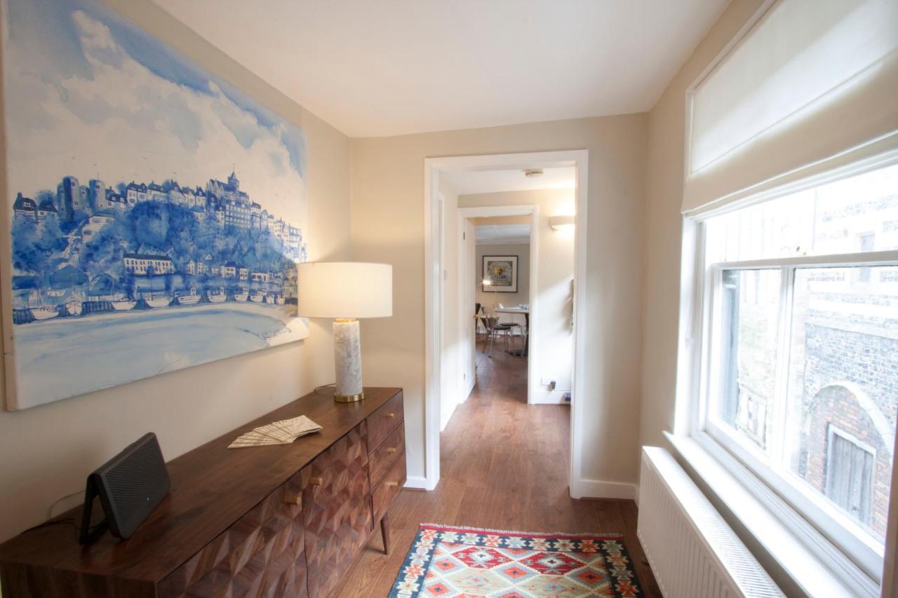 Merrythought - Entire 2 Bed, 2 Bath In The Heart Of Citadel Apartment