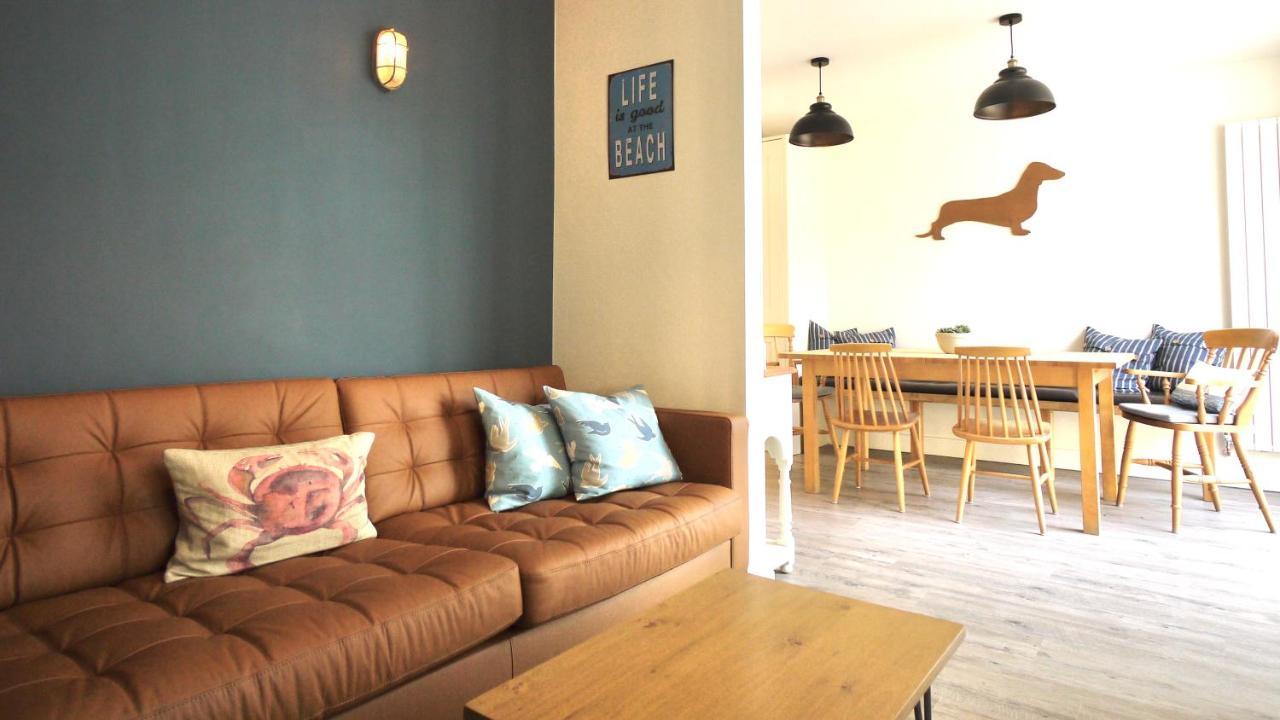 The Salty Dog Holiday Cottage, Camber Sands *