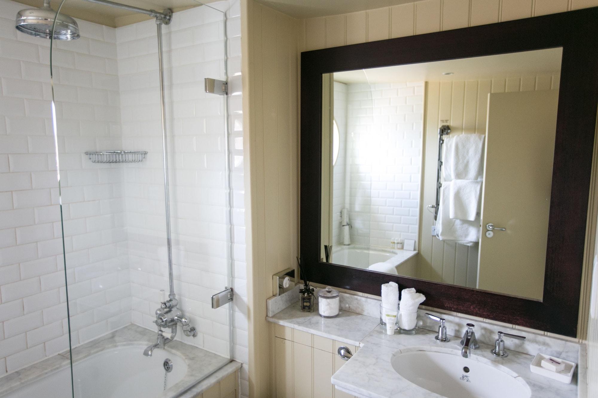 Hotel The George In 4*