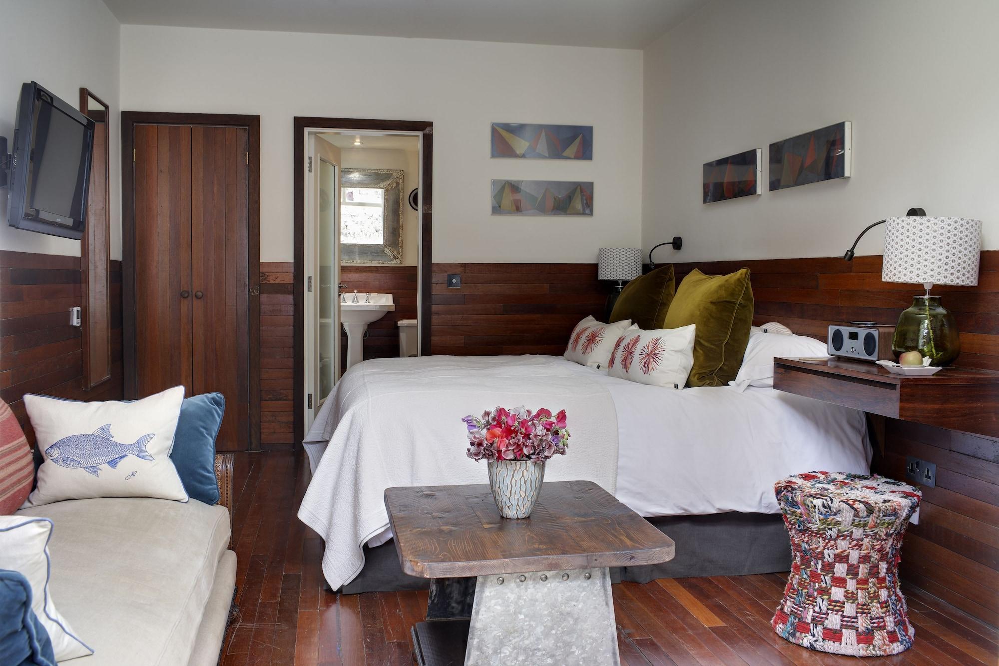 Hotel The George In 4*