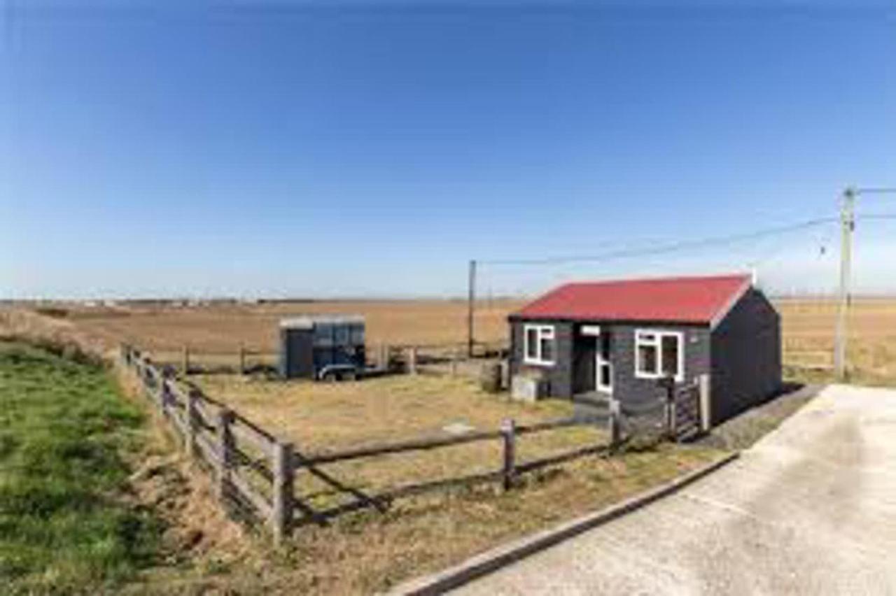 Chalet Beachside Bliss Cosy Jurys Gap Rye