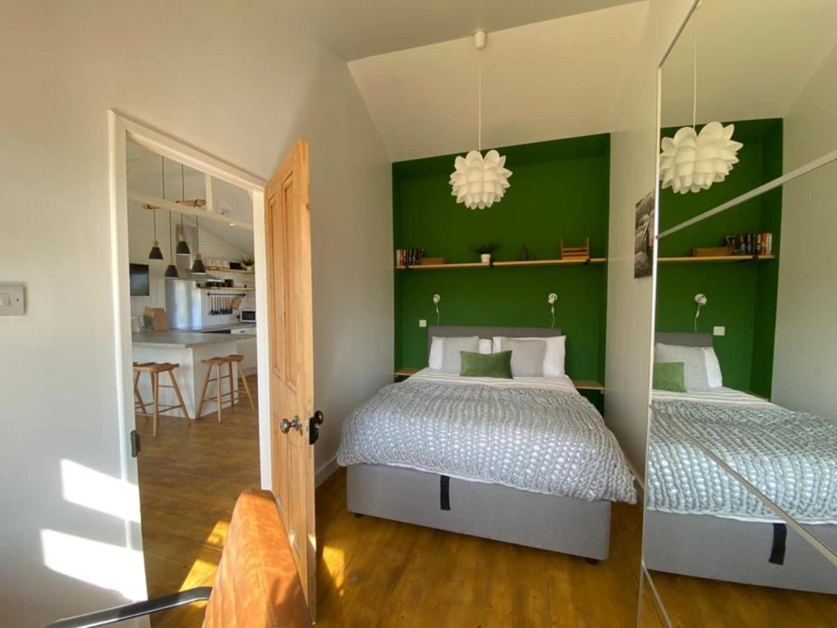 Chalet Beachside Bliss Cosy Jurys Gap Rye