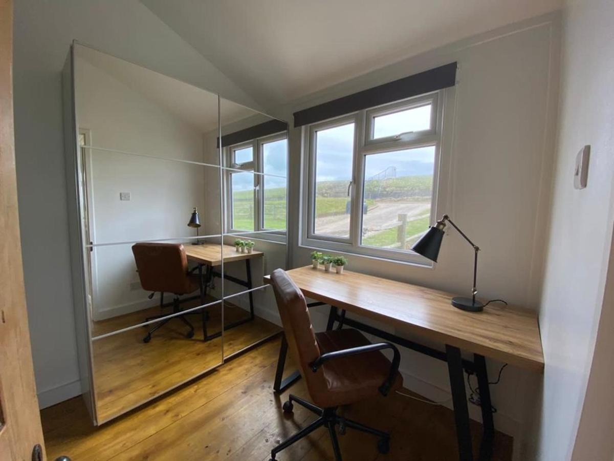 Beachside Bliss Cosy Jurys Gap Chalet