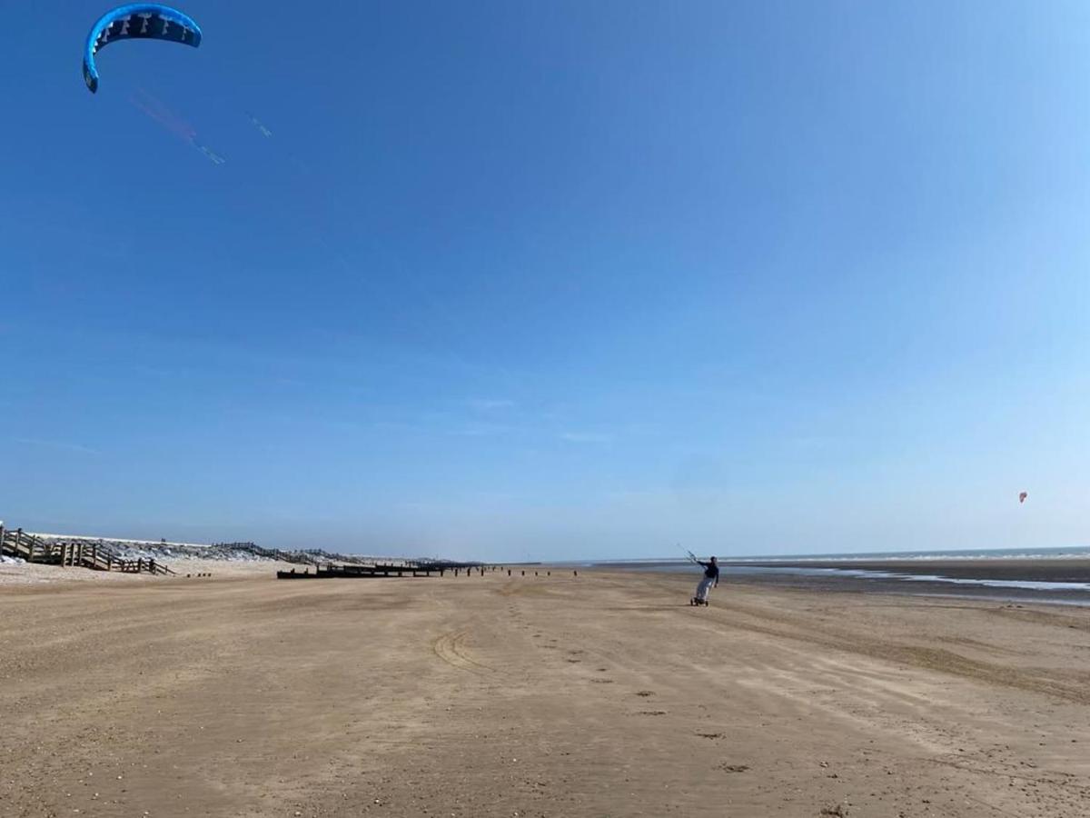 Chalet Beachside Bliss Cosy Jurys Gap Rye
