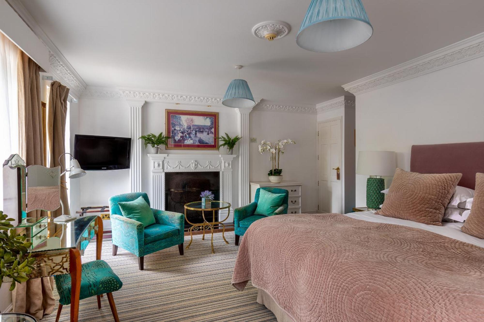 The Lookout Hotel 3*