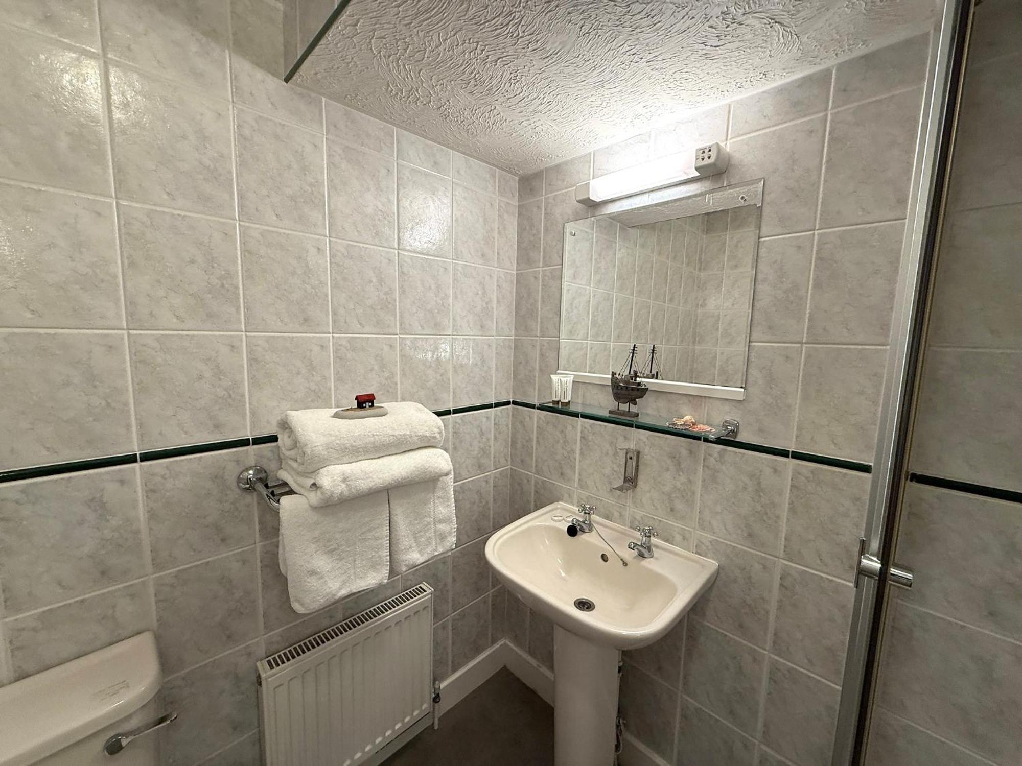 The River Haven Hotel 3*