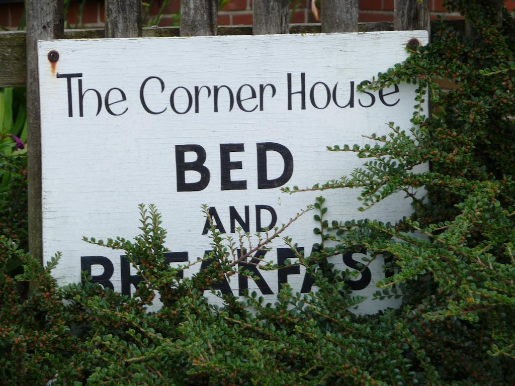 Bed & Breakfast The Corner House 4*