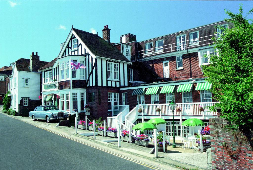 The Lookout 3*