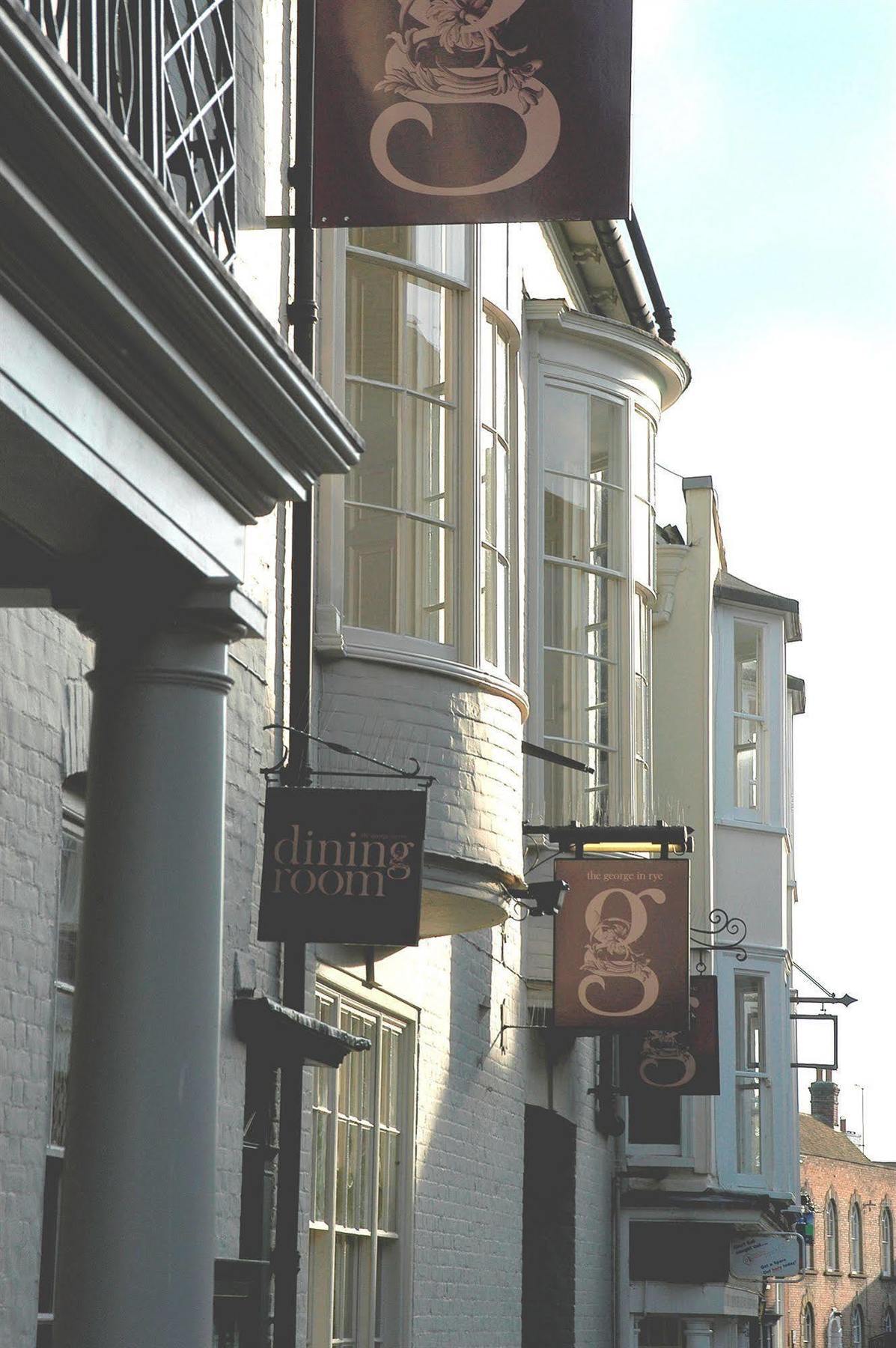 The George In